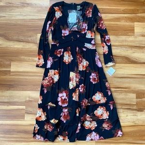 NWT Taylor midi dress